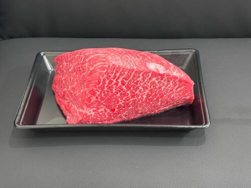 弊社で取り扱っている「牛モモ肉」